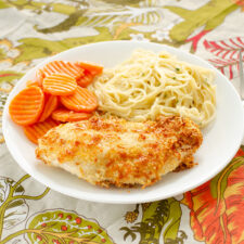 Air Fryer Parmesan Chicken | realmomkitchen.com