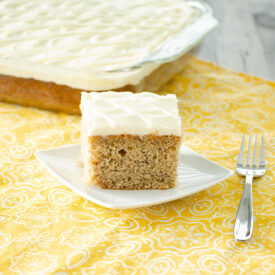 Banana Cake with Cream Cheese Frosting | realmomkitchen.com