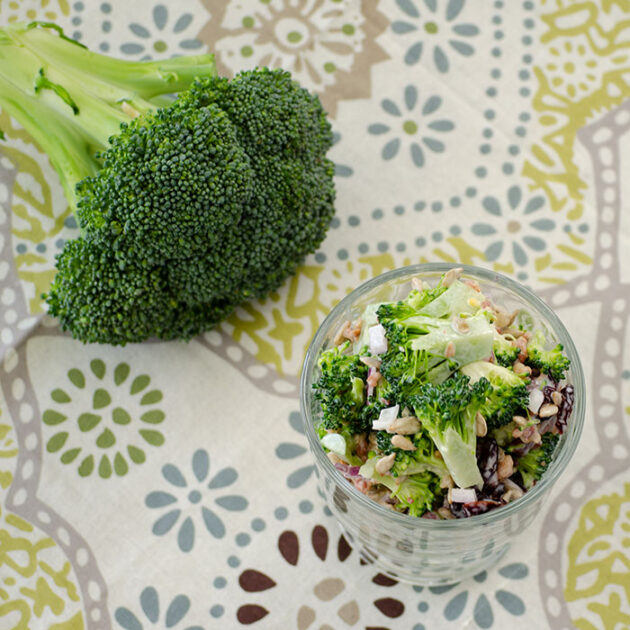 Easy Broccoli Salad | realmomkitchen.com