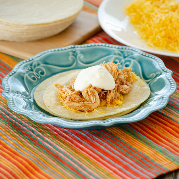 Easy Instant Pot Chicken Tacos | realmomkitchen.com