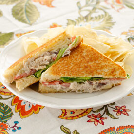 Grilled Chicken Salad Sandwiches | realmomkitchen.com