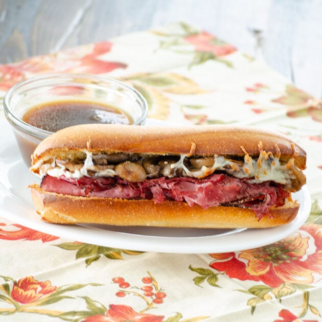 Pastrami French Dip Sandwiches | realmomkitchen.com