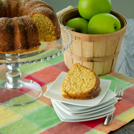 Apple Cider Donut Cake | realmomkitchen.com