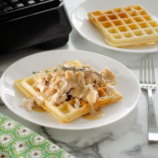 Amish Chicken and Waffles | realmomkitchen.com