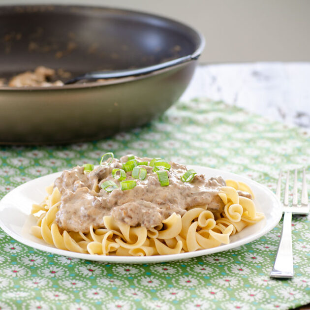 Easy Ground Beef Stroganoff | realmomkitchen.com