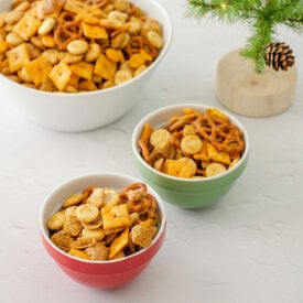Cheesy Ranch Crispix Mix | realmomkitchen.com