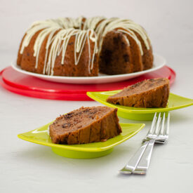 Favorite Bundt Cake | realmomkitchen.com