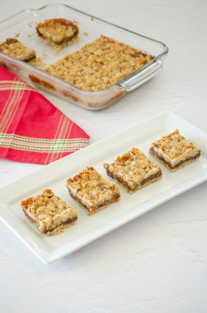 Oats and Everything Bars | realmomkitchen.com