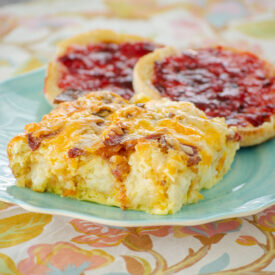 Tater Tot Breakfast Casserole | realmomkitchen.com