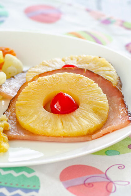 Pineapple Glazed Ham | realmomkitchen.com