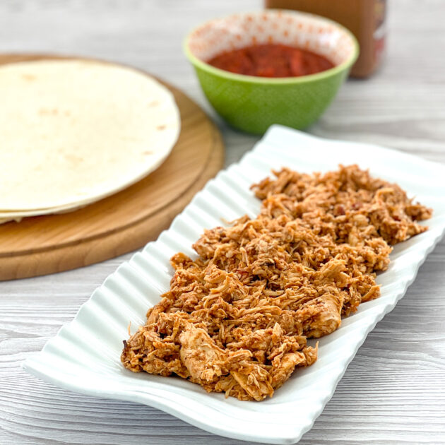 Healthy Salsa Chicken | realmomkitchen.com