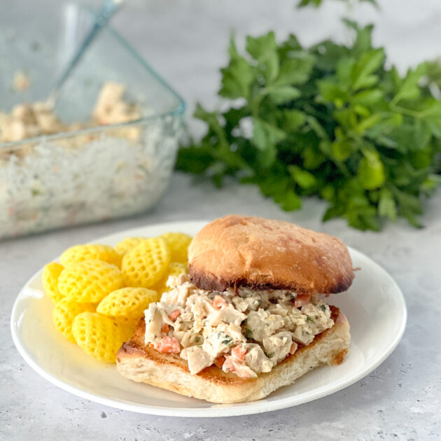 Herbed Chicken Salad | realmomkitchen.com