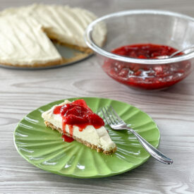 No Bake White Chocolate Cheesecake | realmomkitchen.com