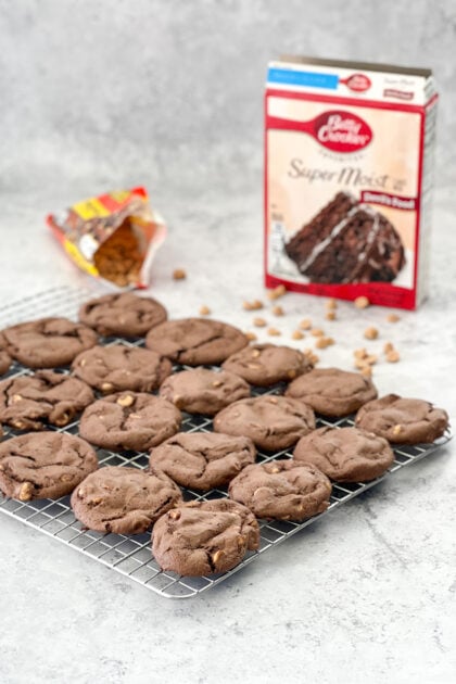 Cake Mix Cookies | realmomkitchen.com 