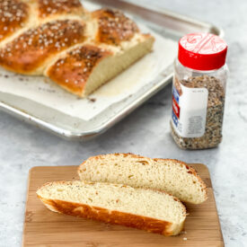 bread made with eveything bagel seasoning