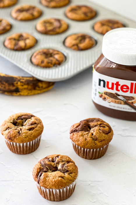 Banana Nutella Swirled Muffins | realmomkitchen.com