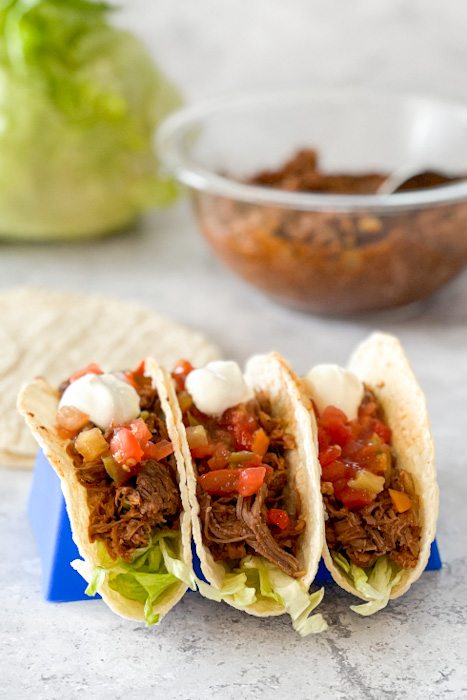 Mexican Shredded Beef Tacos | realmomkitchen.com