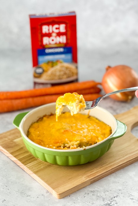 Comforting Chicken and Rice Casserole | realmomkitchen.com
