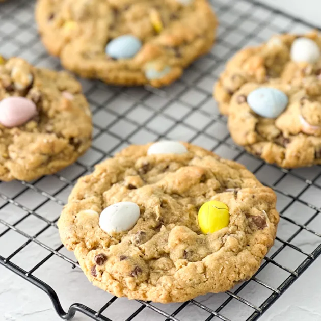 Cadbury Easter Egg Cookies