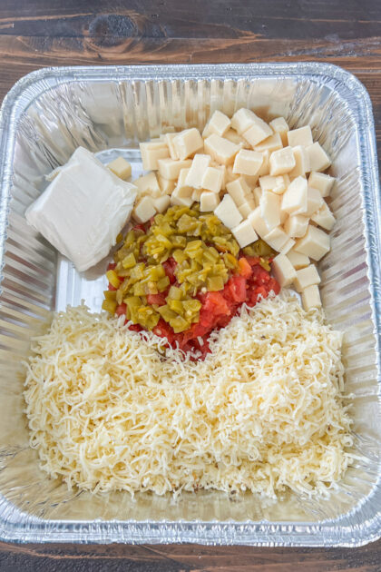 Easy Smoked Cheese Queso | realmomkitchen.com