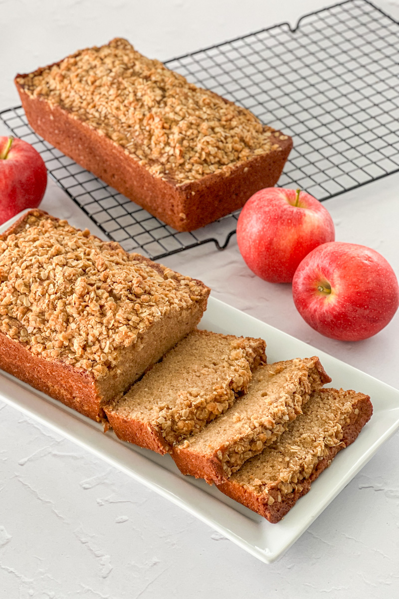 Streusel Topped Applesauce Bread Real Mom Kitchen Breads