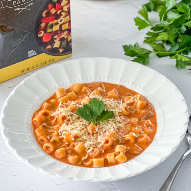 Creamy Beef and Tomato Pasta Soup