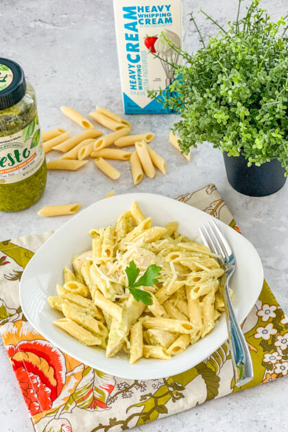 Creamy pesto chicken and penne 