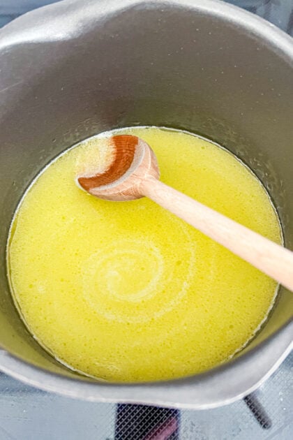 liquid mixture for cream puffs