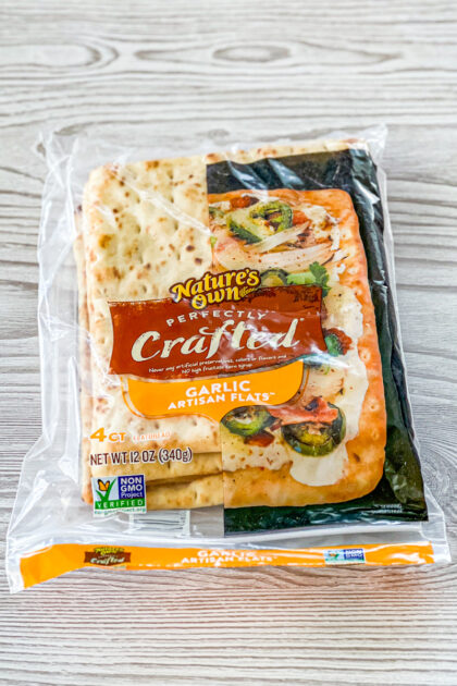 Garlic artisan flats for homemade pizza lunchable
