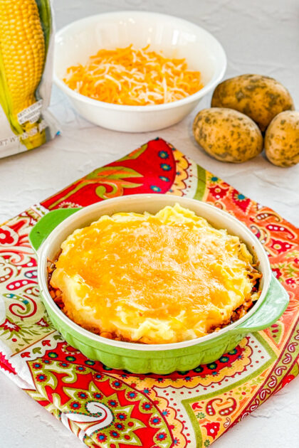 shpherds pie with a sloppy joe base
