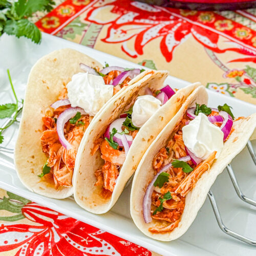 slow cooker chicken tinga tacos