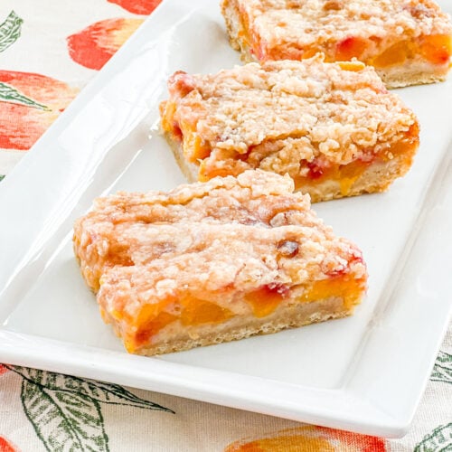 peach crumble bars