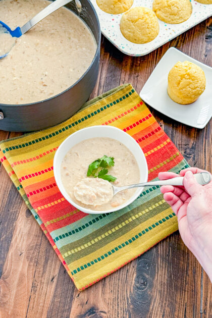 white chicken chili crockpot recipe