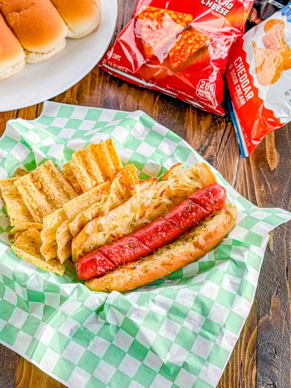 garlic bread hot dogs