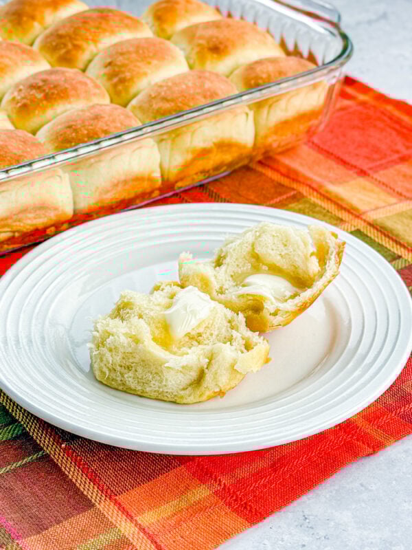 One Hour Dinner Rolls
