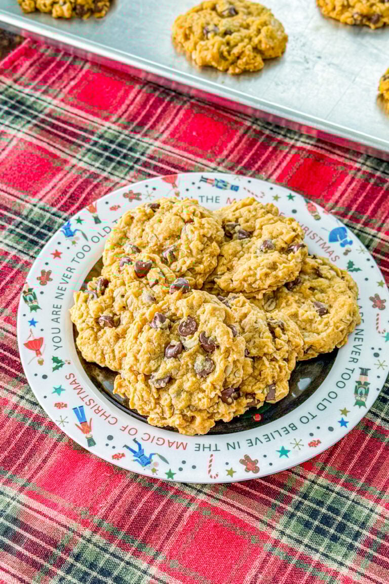 brown butter pumpkin oatmeal chocolate chip cookies