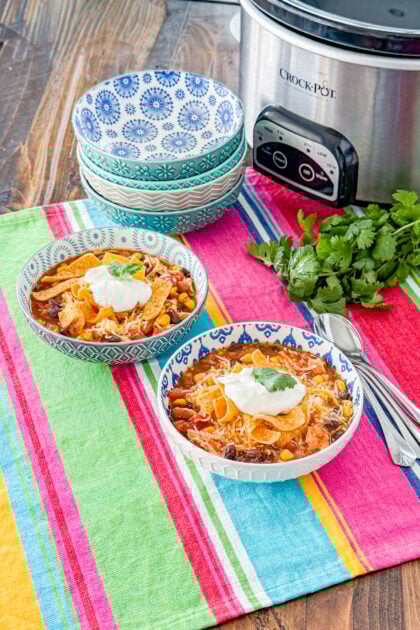 chicken taco soup slow cooker