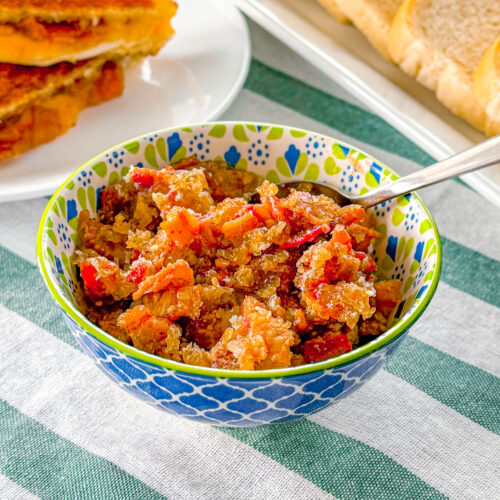 up close photo of bacon jam in a bowl